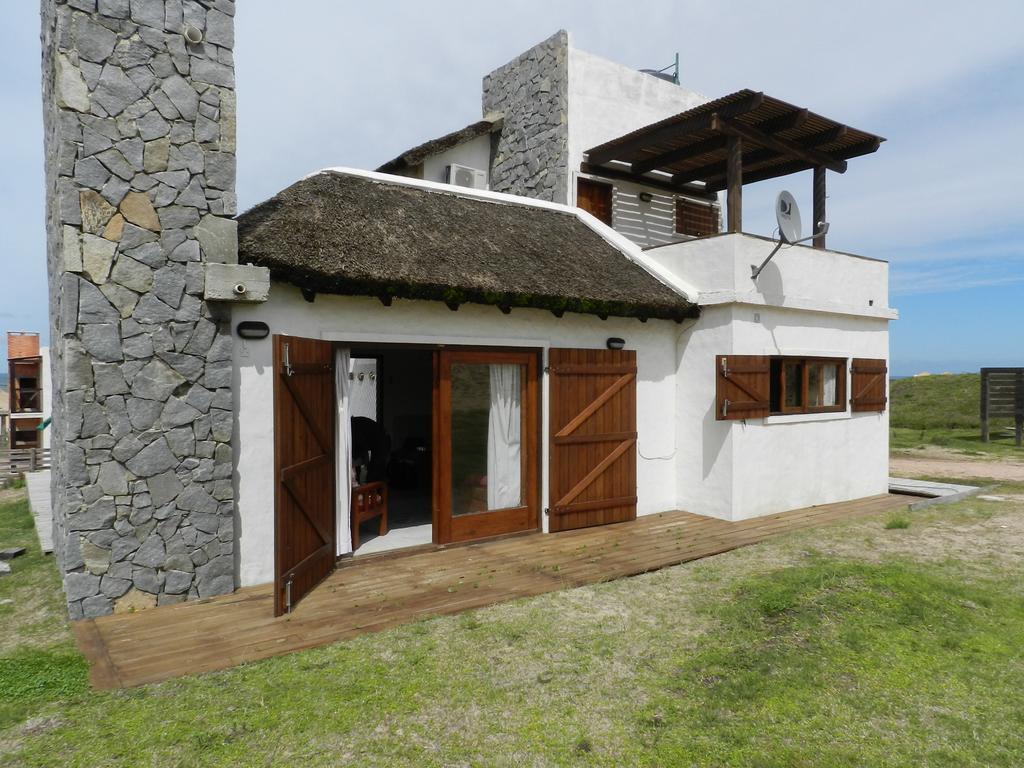 Cabanas Utopia Punta Del Diablo Exterior photo